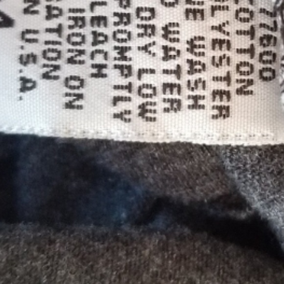 Shirt - Picture 4 of 4